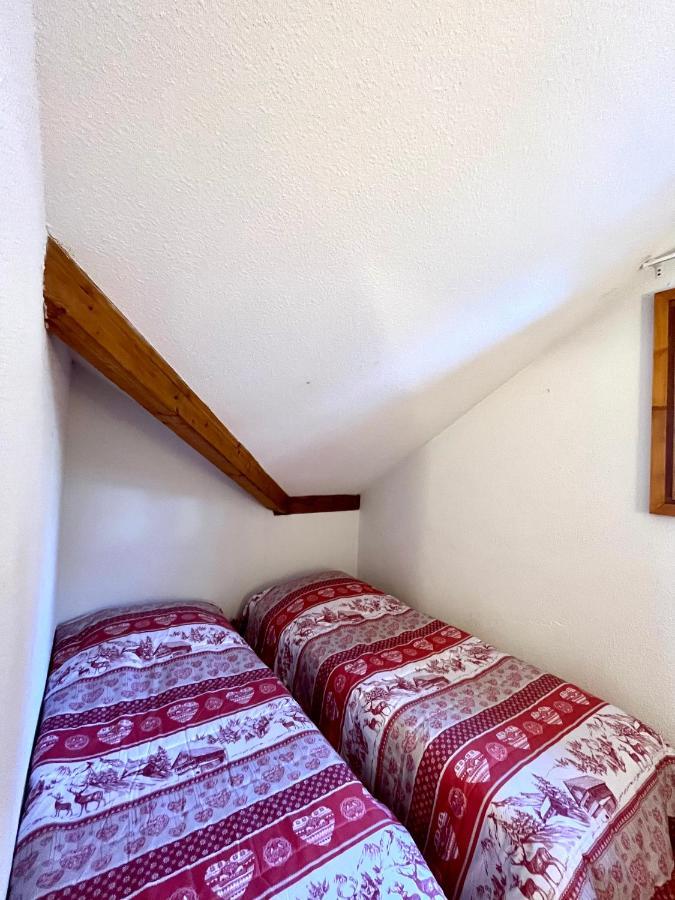 Chalet Vars 8 A 10 Personnes, Proche Des Pistes Exterior photo
